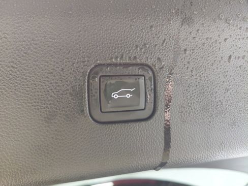 Used 2024 Buick Enclave Premium image 43