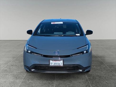 Certified 2025 Toyota Prius Limited image 8