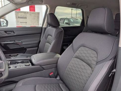 New 2026 Nissan Pathfinder SV AWD/4WD image 6