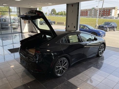 New 2026 Toyota Prius XLE image 19