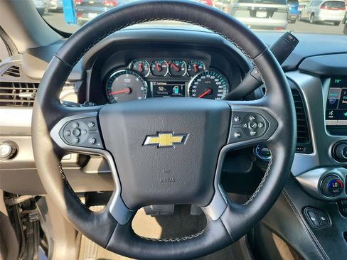Certified 2015 Chevrolet Suburban LT w/ Luxury Package RWD image 36