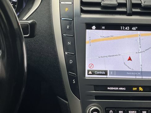 Used 2019 Lincoln MKZ Reserve image 26