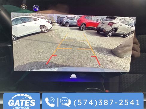 Used 2025 Chevrolet Equinox LT image 19