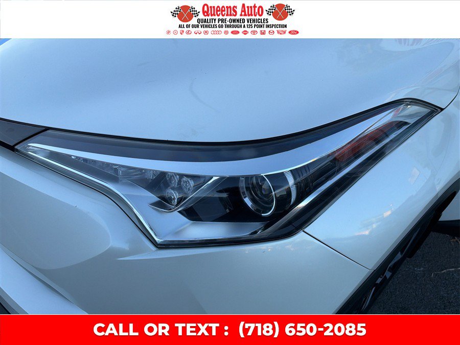 Used 2018 Toyota C-HR XLE FWD image 33