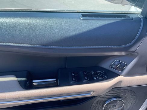 Used 2024 Ford Expedition Max Limited RWD image 11
