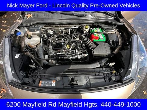 Used 2020 Ford Escape SE image 9