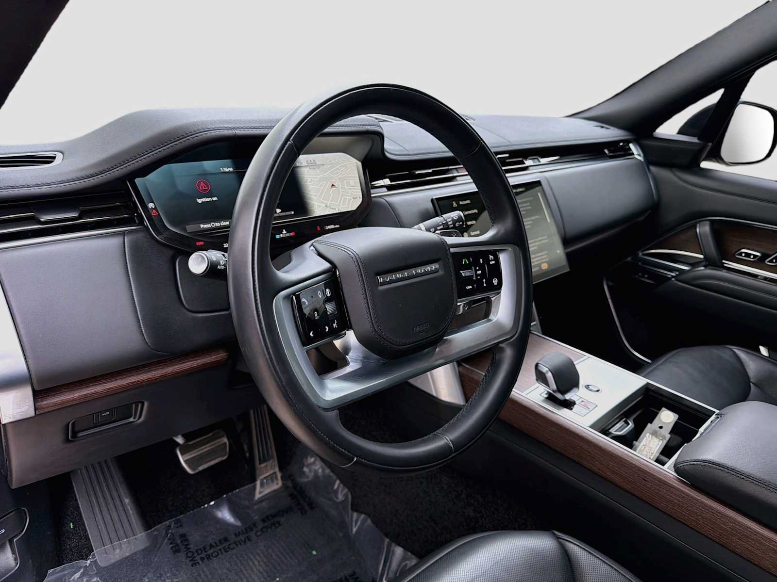 Certified 2024 Land Rover Range Rover SE AWD/4WD image 12
