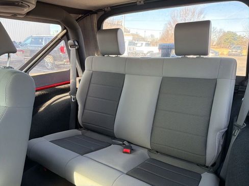 Used 2010 Jeep Wrangler Sport image 16