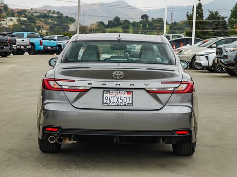 Certified 2025 Toyota Camry SE w/ Convenience Package FWD image 6