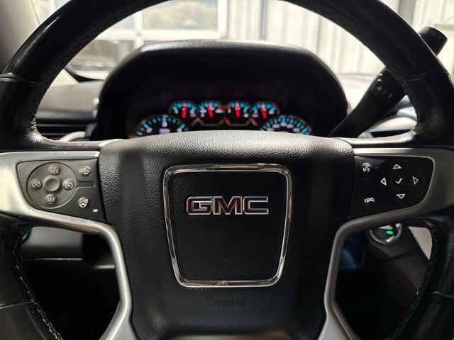 Used 2018 GMC Yukon SLT AWD/4WD image 12