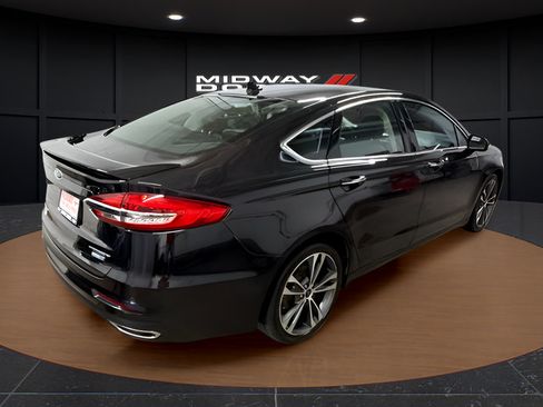 Used 2020 Ford Fusion Titanium AWD/4WD image 4