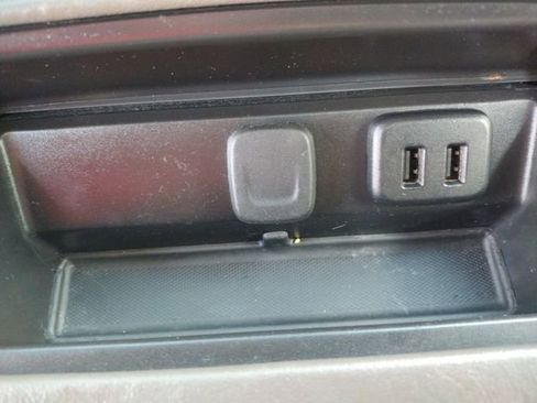 Used 2019 GMC Yukon XL Denali w/ Open Road Package image 46