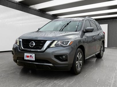 Used 2018 Nissan Pathfinder SL