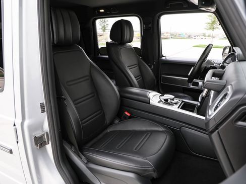 Used 2020 Mercedes-Benz G 550 w/ Seat Comfort Package image 25