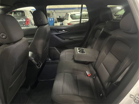 Certified 2025 Chevrolet Equinox LT AWD/4WD image 10