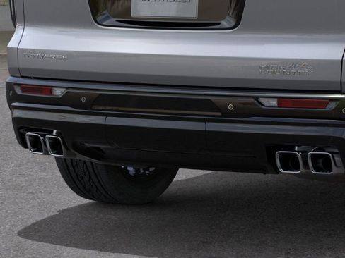 New 2026 Chevrolet Traverse High Country image 14