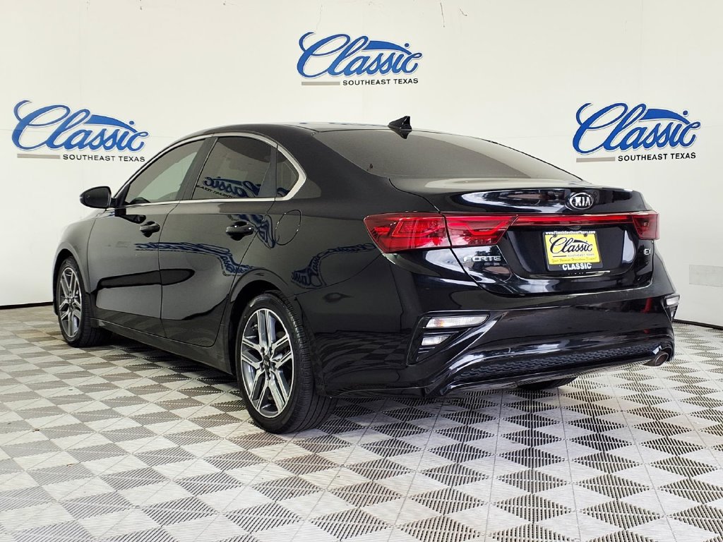 Used 2021 Kia Forte EX FWD image 2