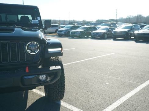 New 2026 Jeep Gladiator Mojave AWD/4WD image 39