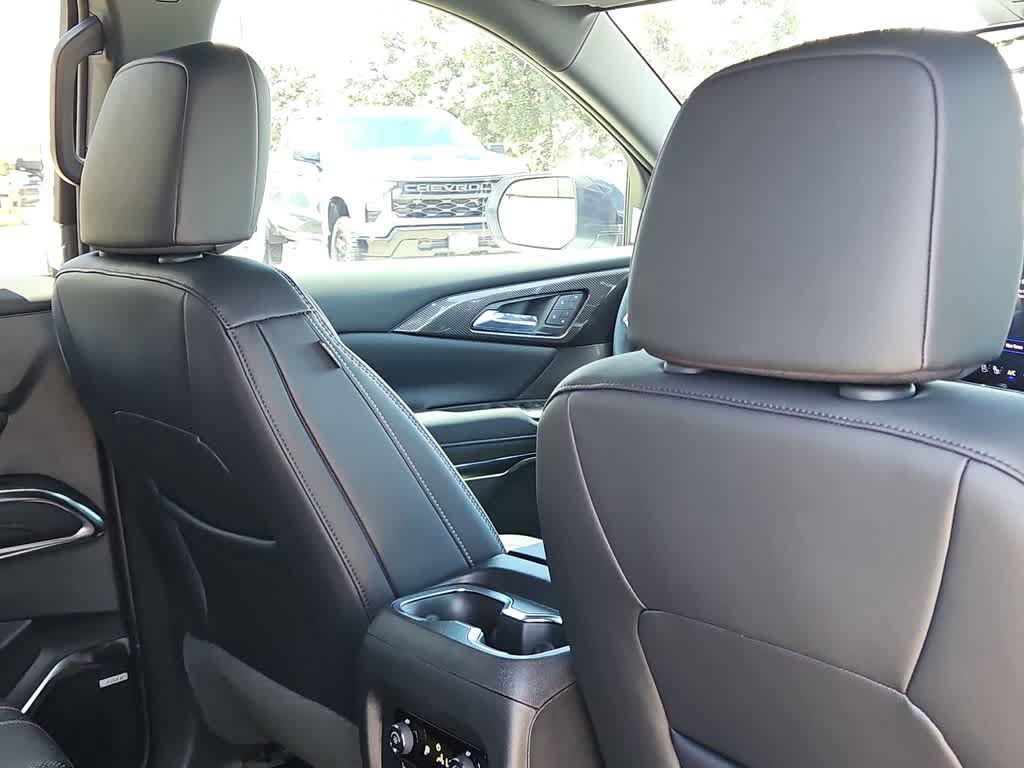 New 2026 Chevrolet Traverse High Country FWD image 17