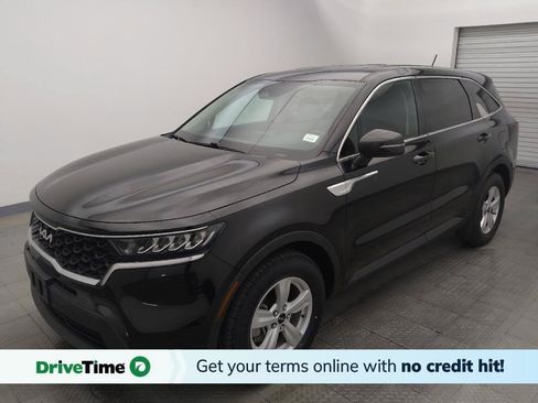 Used 2023 Kia Sorento LX FWD image 1