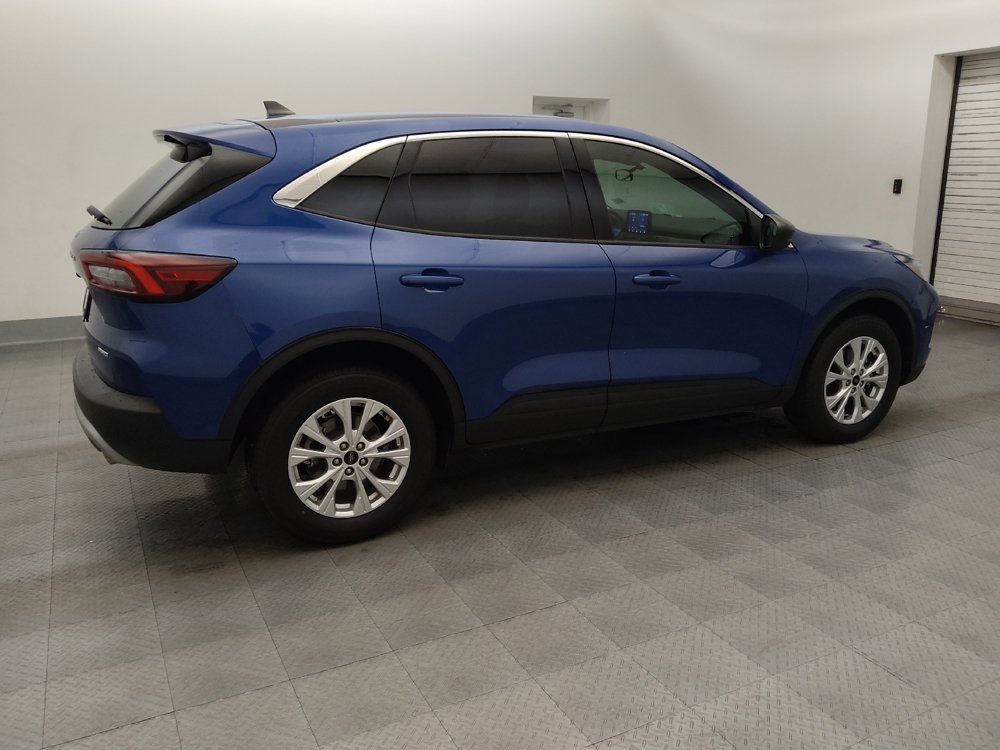 Used 2023 Ford Escape Active AWD/4WD image 10