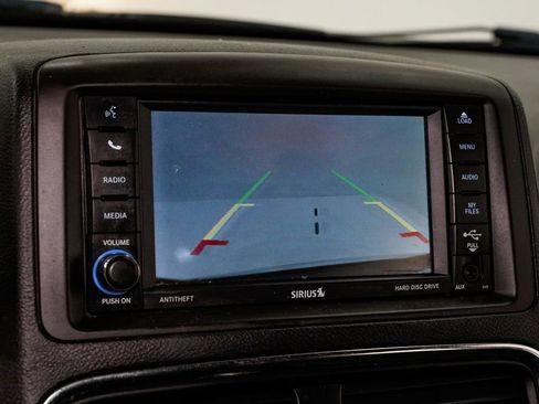 Used 2017 Dodge Grand Caravan GT image 12