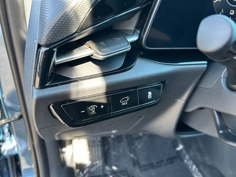 Used 2025 Kia Niro Wind w/ Wind Preserve Package FWD image 21