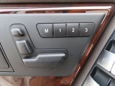 Used 2015 Mercedes-Benz GLK 250 BlueTEC 4MATIC image 20