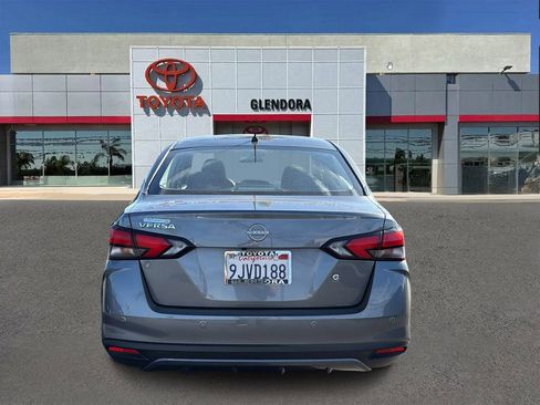 Used 2023 Nissan Versa S w/ Trunk Package image 4