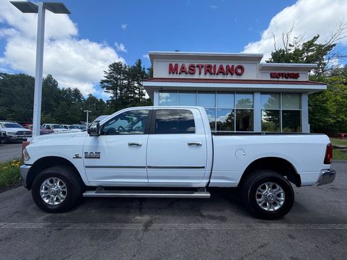 Used 2017 RAM 2500 Laramie w/ Convenience Group AWD/4WD image 12