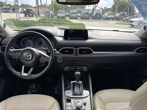 Used 2018 MAZDA CX-5 Touring w/ Preferred Equipment Package FWD image 14