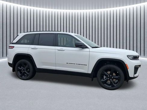 New 2026 Jeep Grand Cherokee Limited image 4