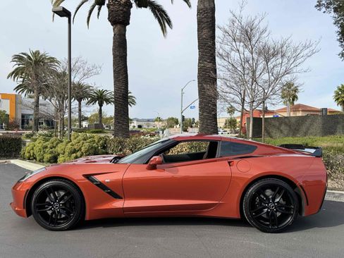 Used 2015 Chevrolet Corvette Stingray Coupe w/ 2LT Preferred Equipment Group image 13