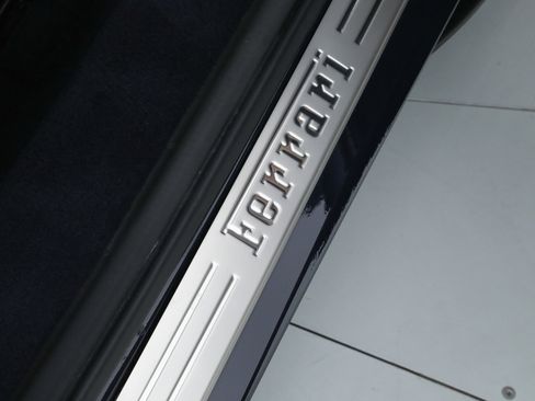 Certified 2022 Ferrari F8 Tributo image 21