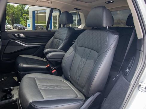 Used 2021 BMW X7 xDrive40i w/ Executive Package AWD/4WD image 9