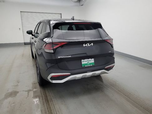 Used 2023 Kia Sportage LX AWD/4WD image 6
