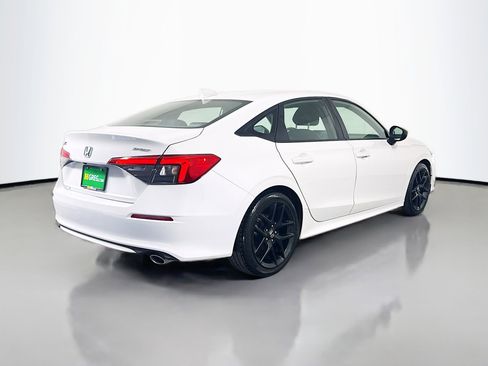 Used 2023 Honda Civic Sport image 10