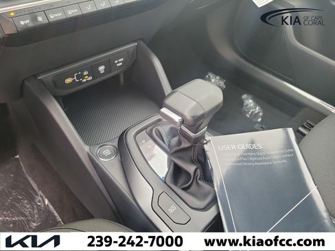 New 2026 Kia K4 FWD image 30