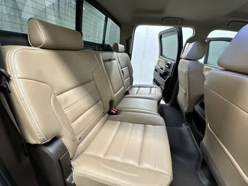 Used 2019 GMC Sierra 3500 Denali image 23