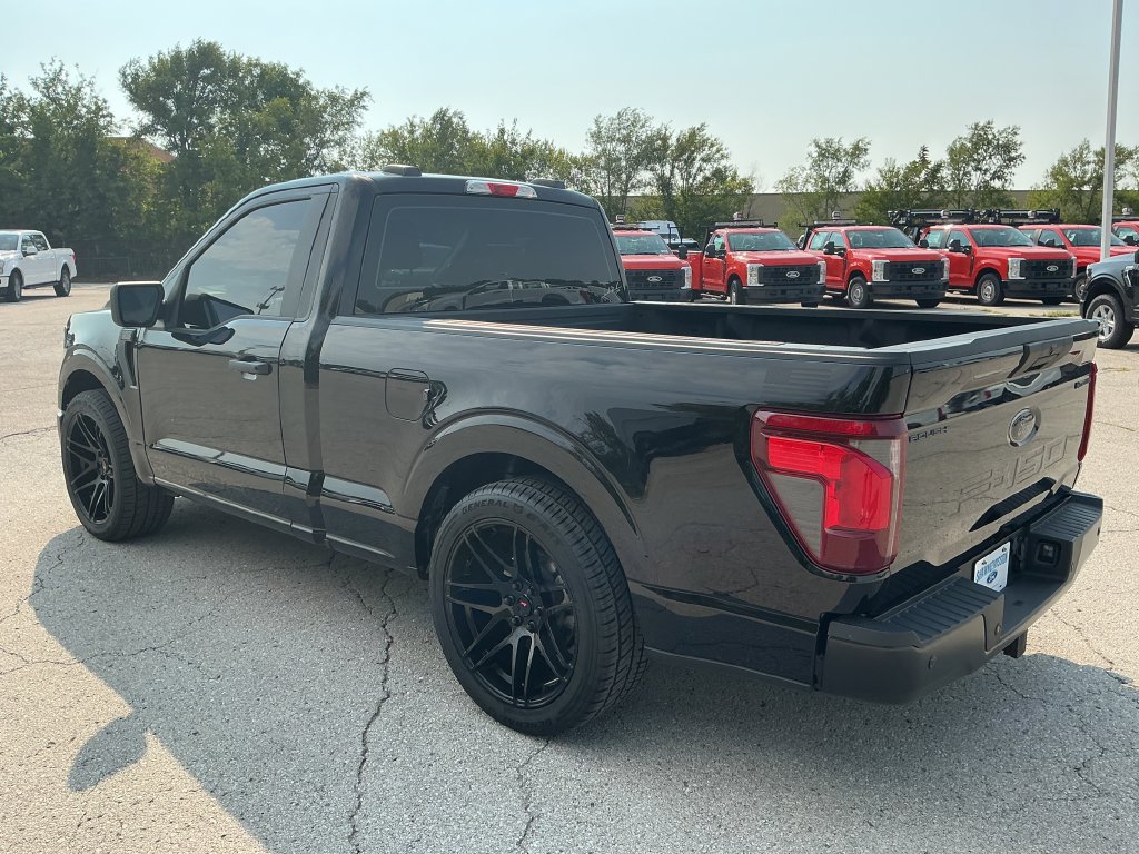 Used 2025 Ford F150 XL AWD/4WD image 3