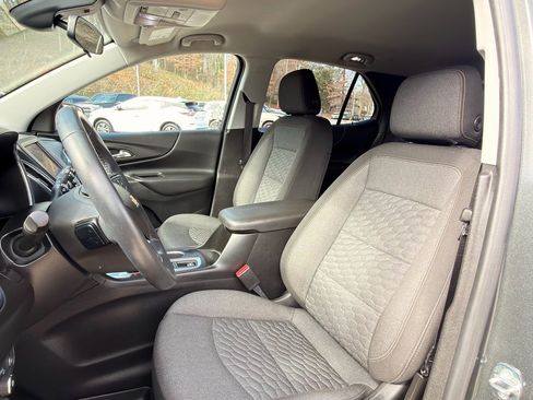 Used 2020 Chevrolet Equinox LT image 10