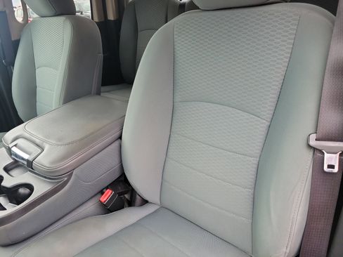 Used 2016 RAM 1500 Express image 6