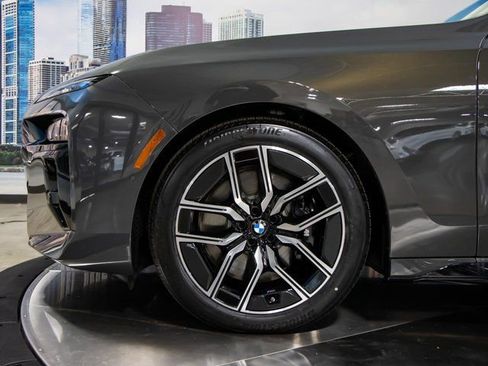 New 2026 BMW 760i xDrive w/ Executive Package AWD/4WD image 7
