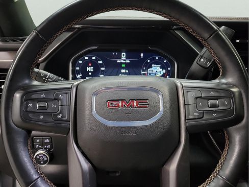 Used 2024 GMC Sierra 2500 AT4 w/ AT4 Premium Plus Package AWD/4WD image 20