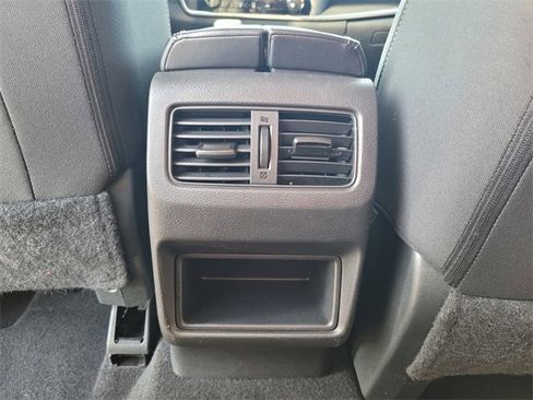 Certified 2024 Nissan Rogue S image 17