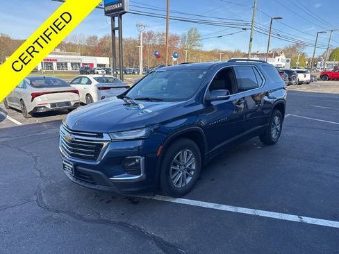 Used 2023 Chevrolet Traverse LT w/ LPO, Floor Liner Package AWD/4WD image 4