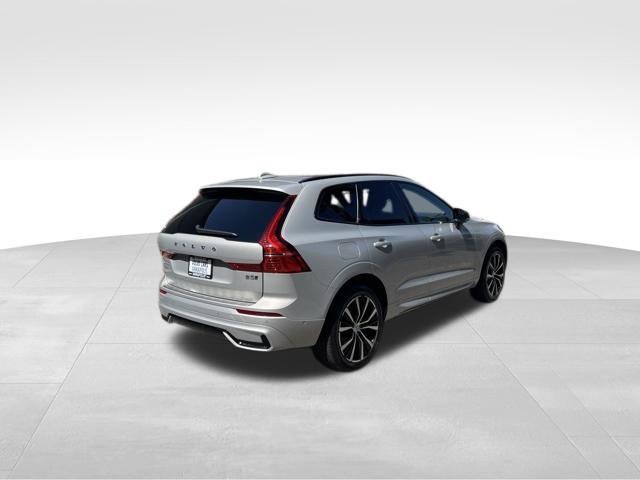 Certified 2023 Volvo XC60 B5 Plus w/ Climate Package AWD/4WD image 8