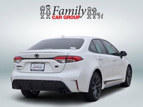 Used 2024 Toyota Corolla SE FWD image 4