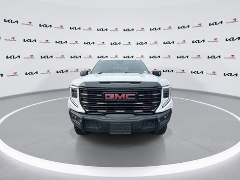 Used 2024 GMC Sierra 1500 AT4X AWD/4WD image 3