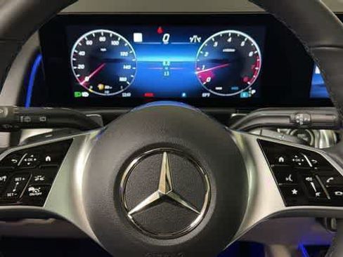 Certified 2026 Mercedes-Benz GLB 250 4MATIC image 19
